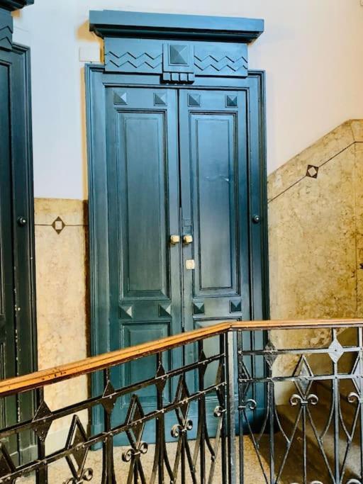 Stylish Flat In Porta Romana-fondazione Prada Apartment Mailand